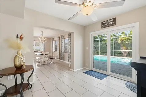 2701 64th Avenue S St Petersburg FL 33712
