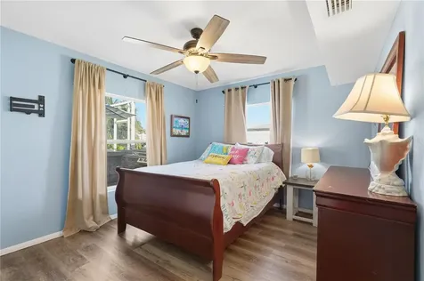 2701 64th Avenue S St Petersburg FL 33712