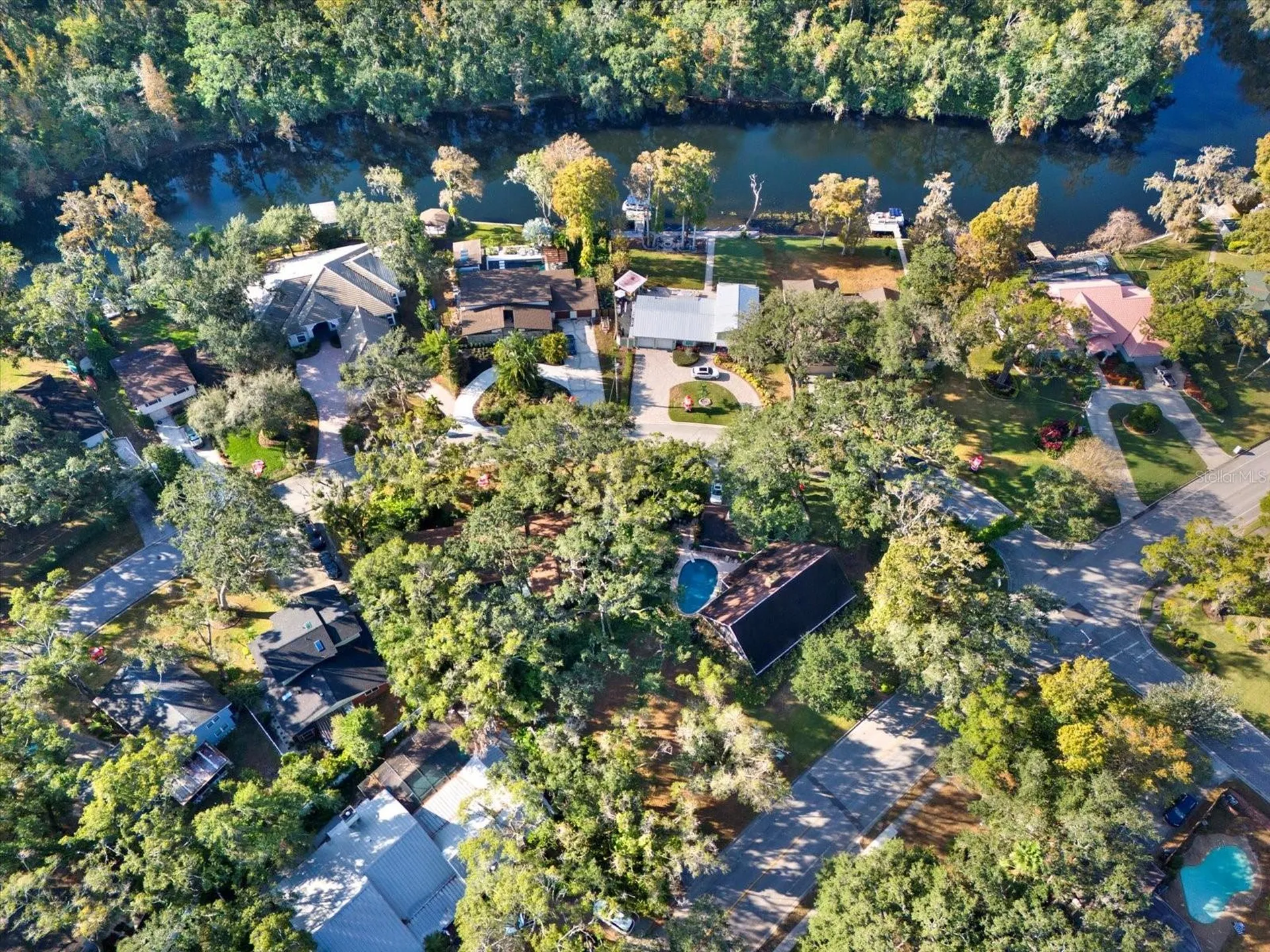 1113 N Riverhills Drive Temple Terrace FL 33617