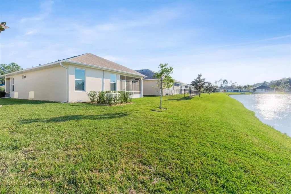 76 Park Place Circle Palm Coast FL 32164