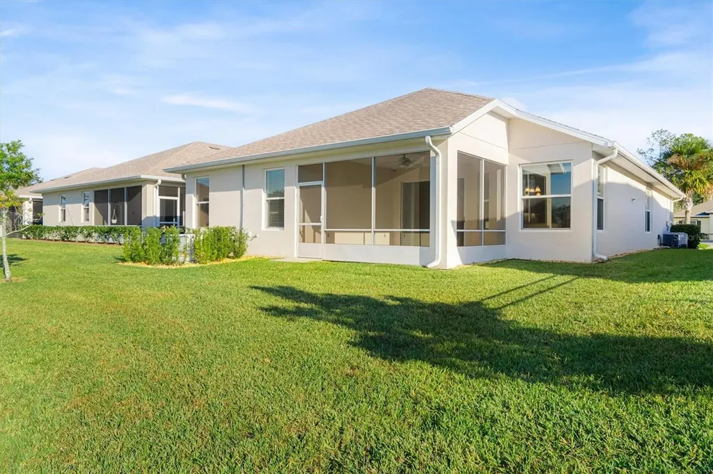 76 Park Place Circle Palm Coast FL 32164