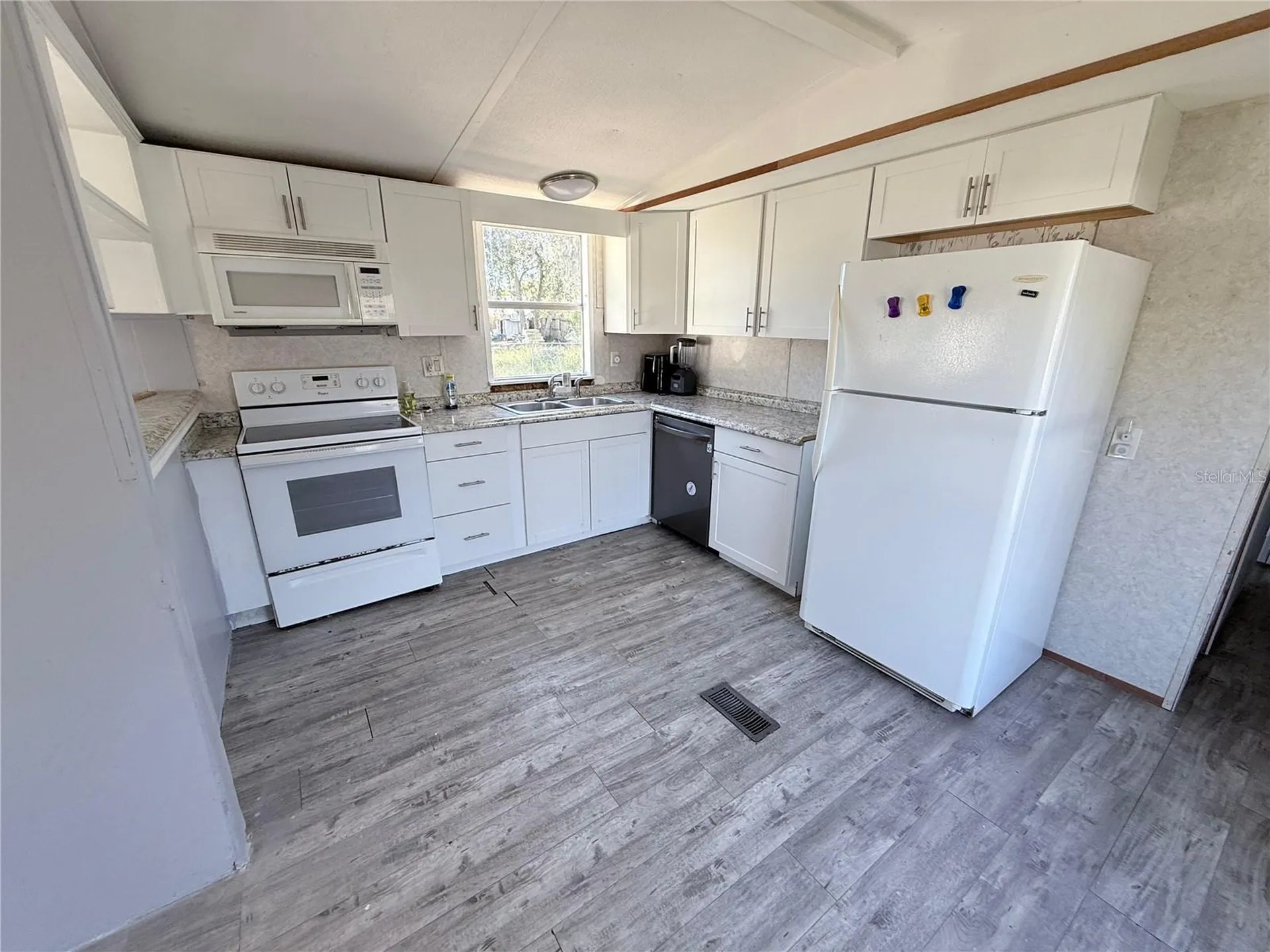 2534 Shiner Drive Lake Wales FL 33898