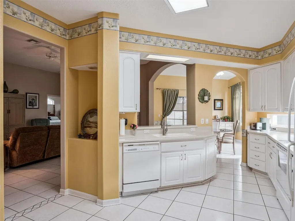 4741 St Andrews Arcade Leesburg FL 34748