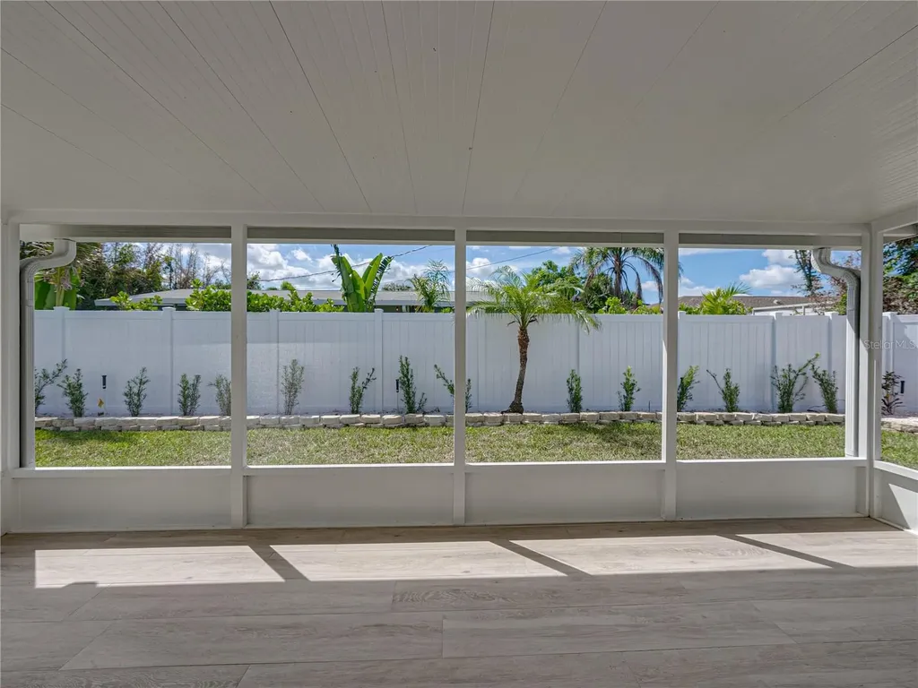6709 Cardinal Drive S St Petersburg FL 33707