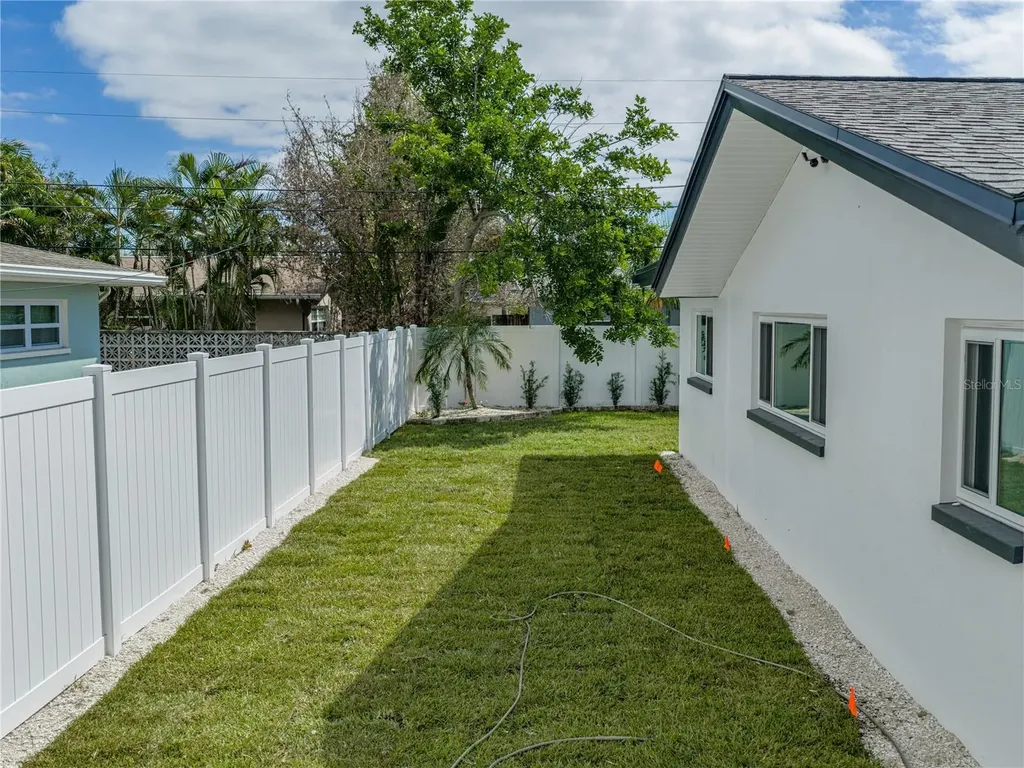 6709 Cardinal Drive S St Petersburg FL 33707