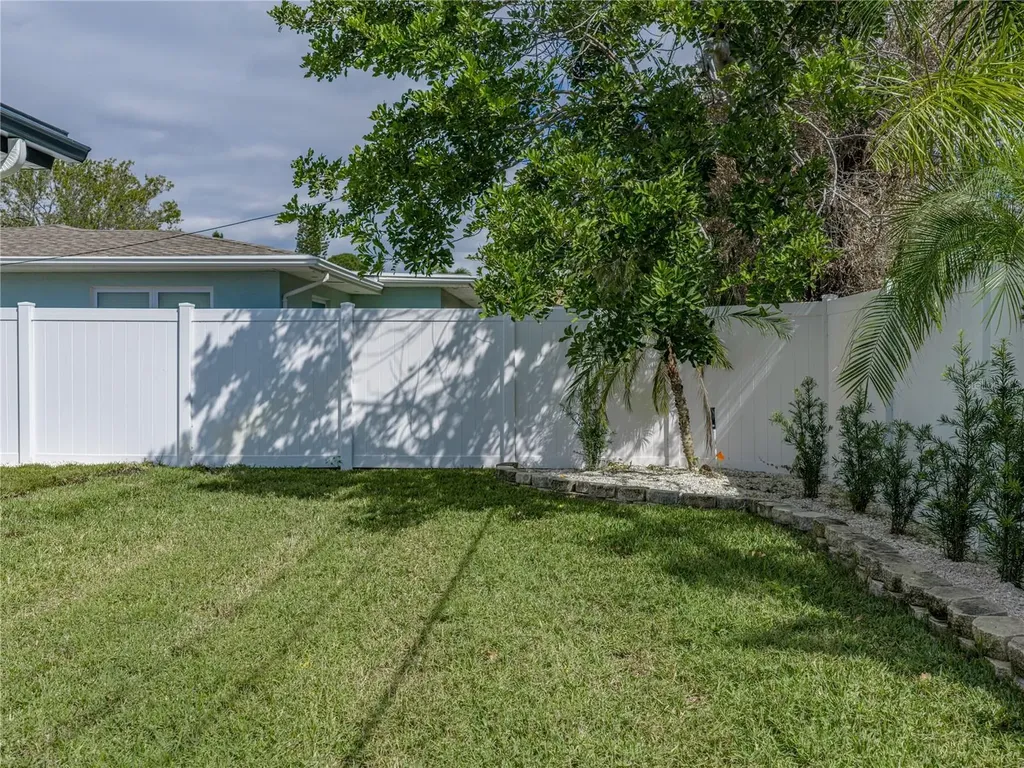 6709 Cardinal Drive S St Petersburg FL 33707