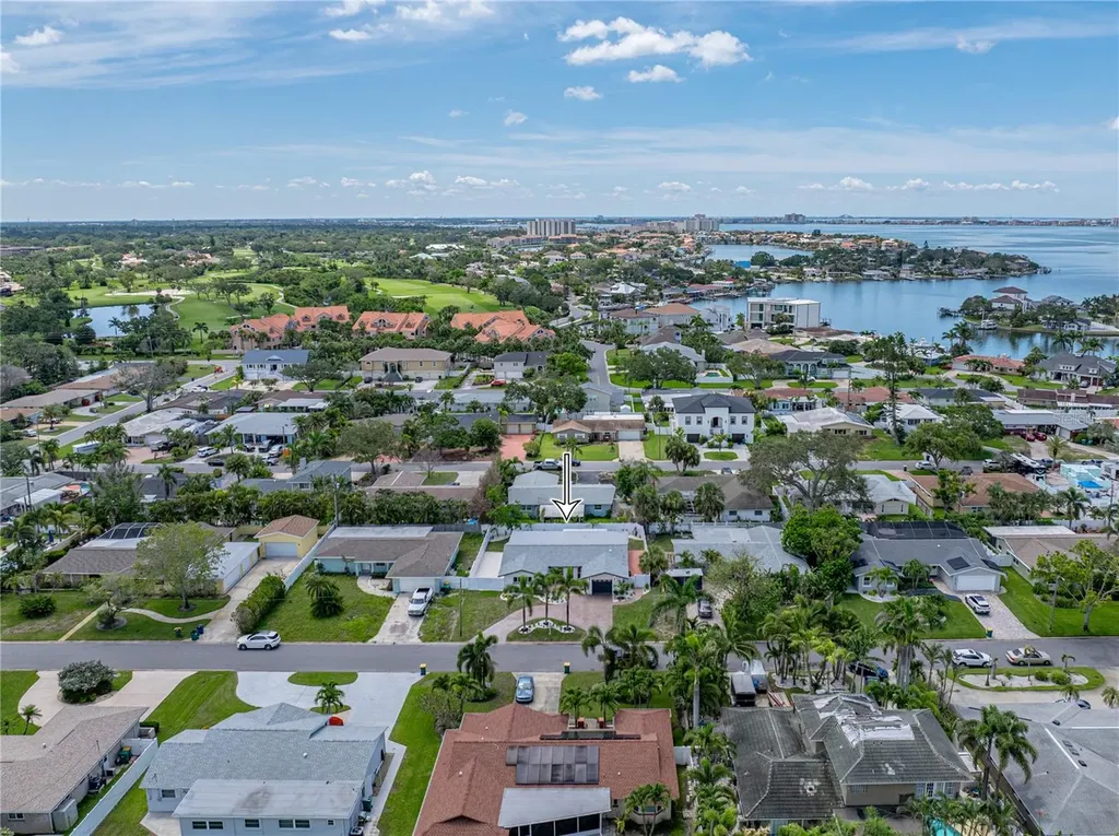 6709 Cardinal Drive S St Petersburg FL 33707