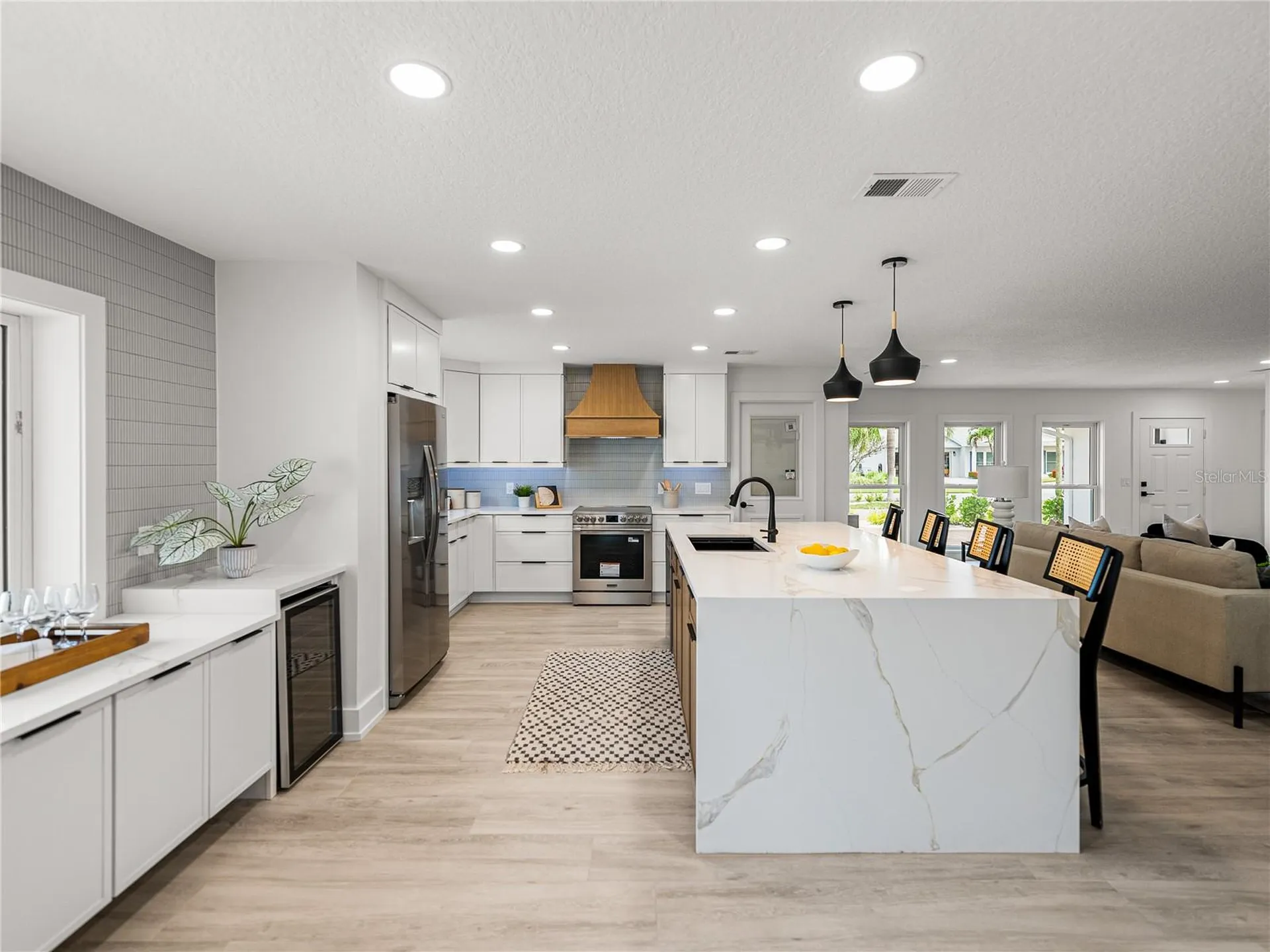 6709 Cardinal Drive S St Petersburg FL 33707