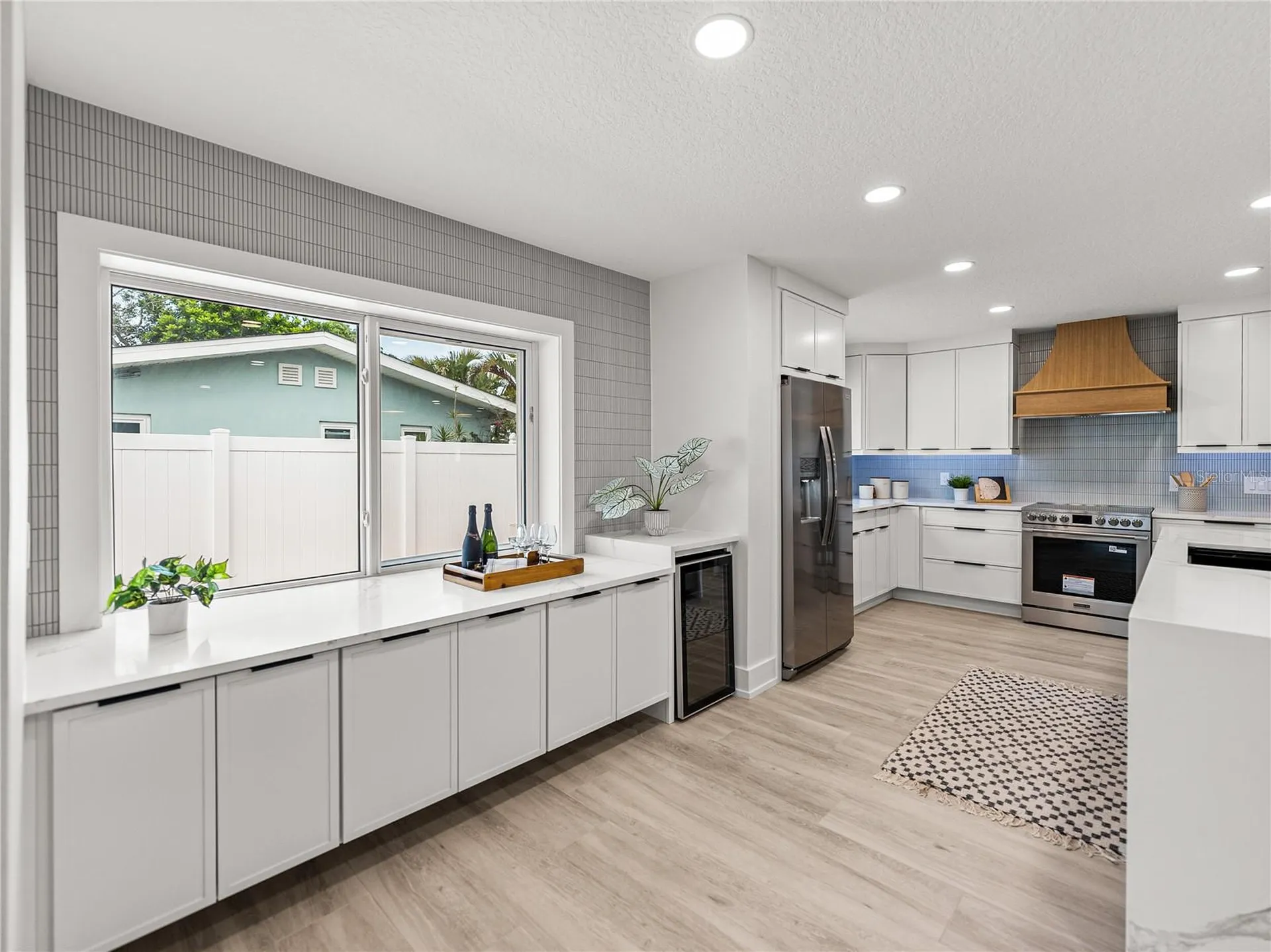 6709 Cardinal Drive S St Petersburg FL 33707