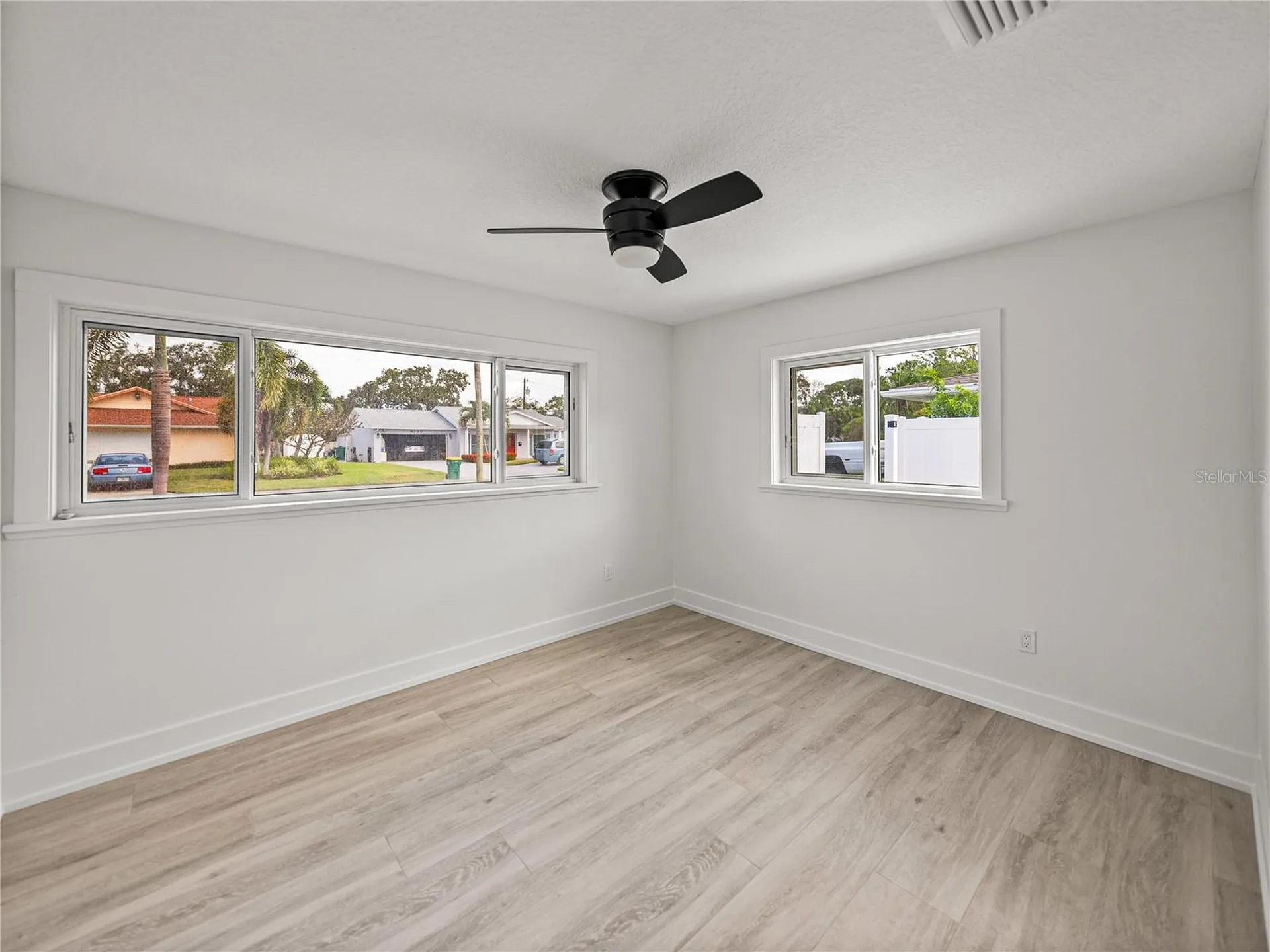 6709 Cardinal Drive S St Petersburg FL 33707