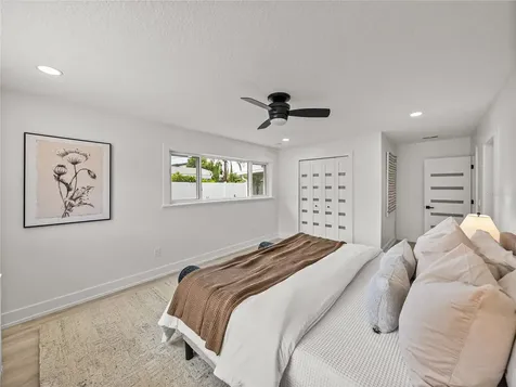 6709 Cardinal Drive S St Petersburg FL 33707