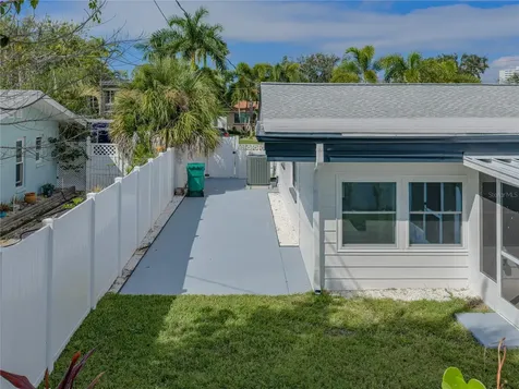 6709 Cardinal Drive S St Petersburg FL 33707