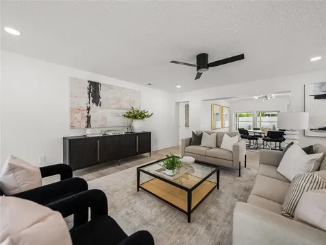 6709 Cardinal Drive S St Petersburg FL 33707