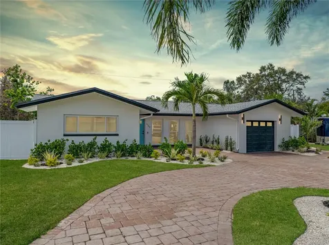 6709 Cardinal Drive S St Petersburg FL 33707