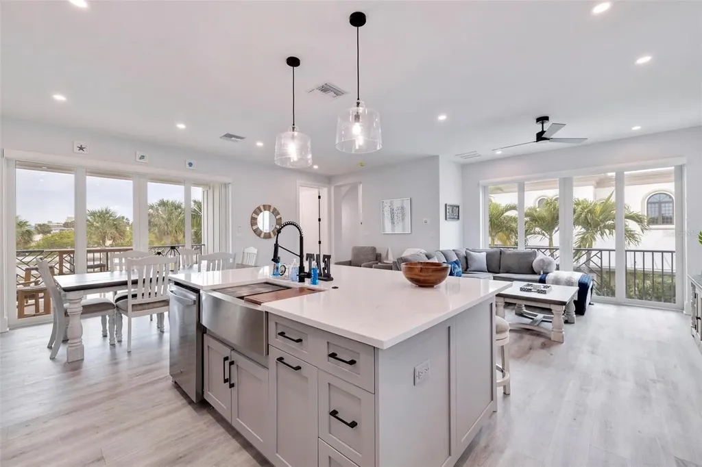 1800 Gulf Boulevard Indian Rocks Beach FL 33785