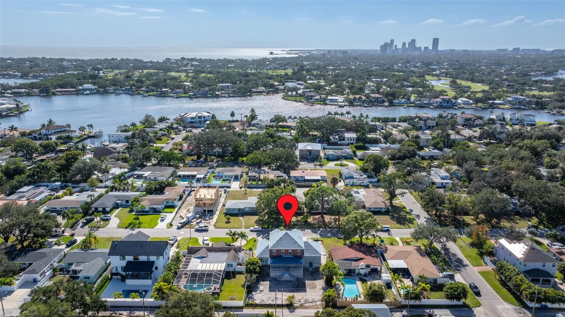 819 38th Avenue NE St Petersburg FL 33701