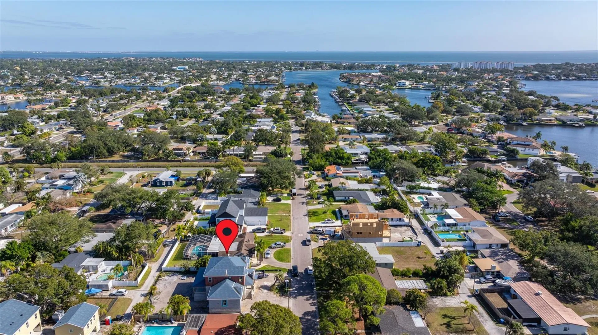 819 38th Avenue NE St Petersburg FL 33701