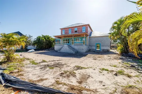 819 38th Avenue NE St Petersburg FL 33701