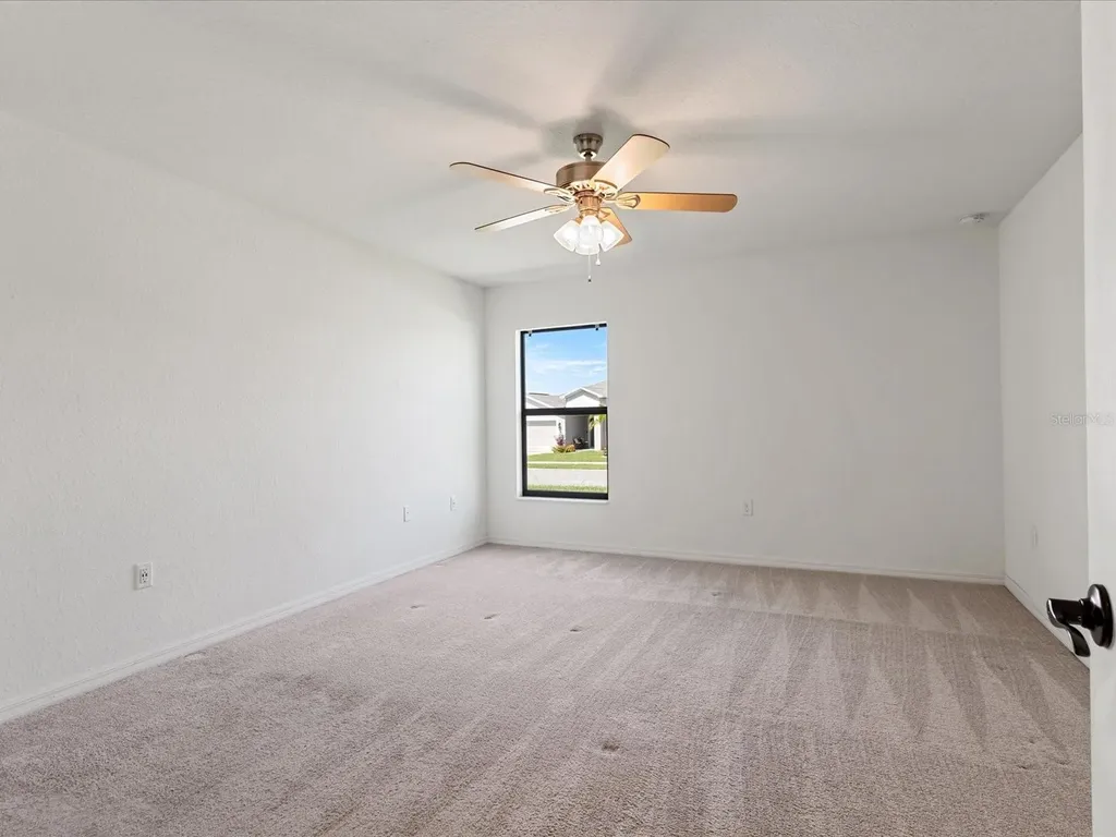 630 Valencia Court Dundee FL 33838