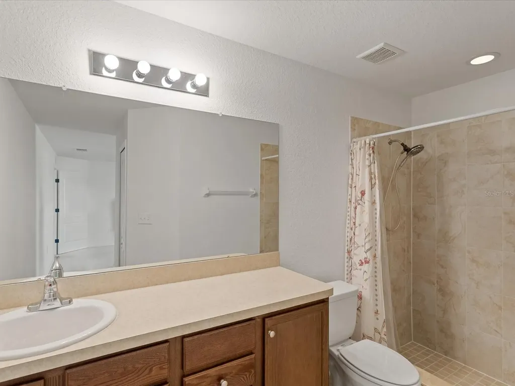 630 Valencia Court Dundee FL 33838