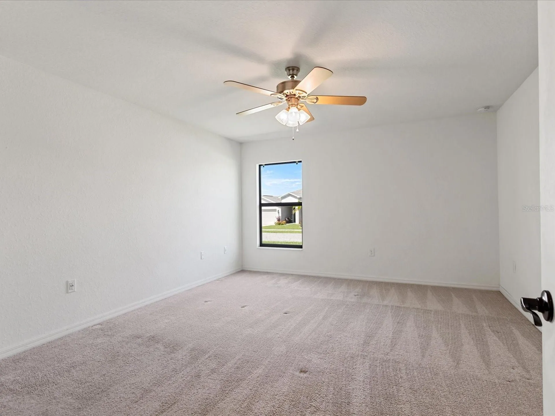 630 Valencia Court Dundee FL 33838