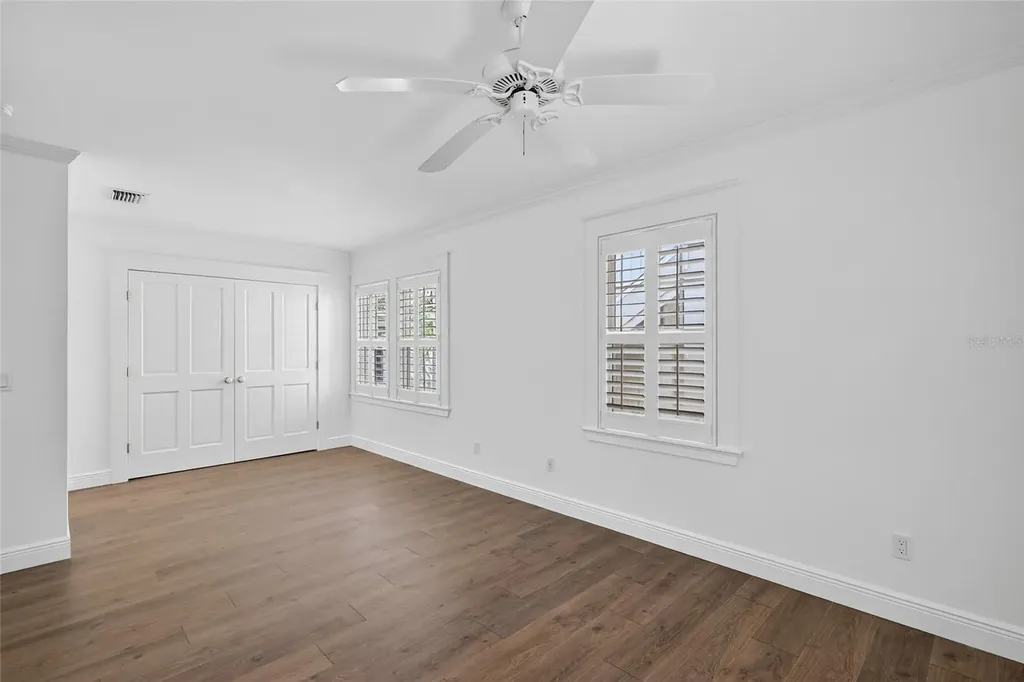 6851 Longboat Drive S Longboat Key FL 34228
