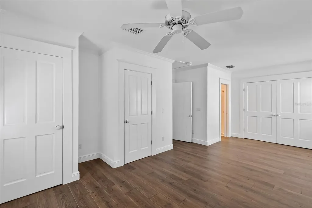 6851 Longboat Drive S Longboat Key FL 34228