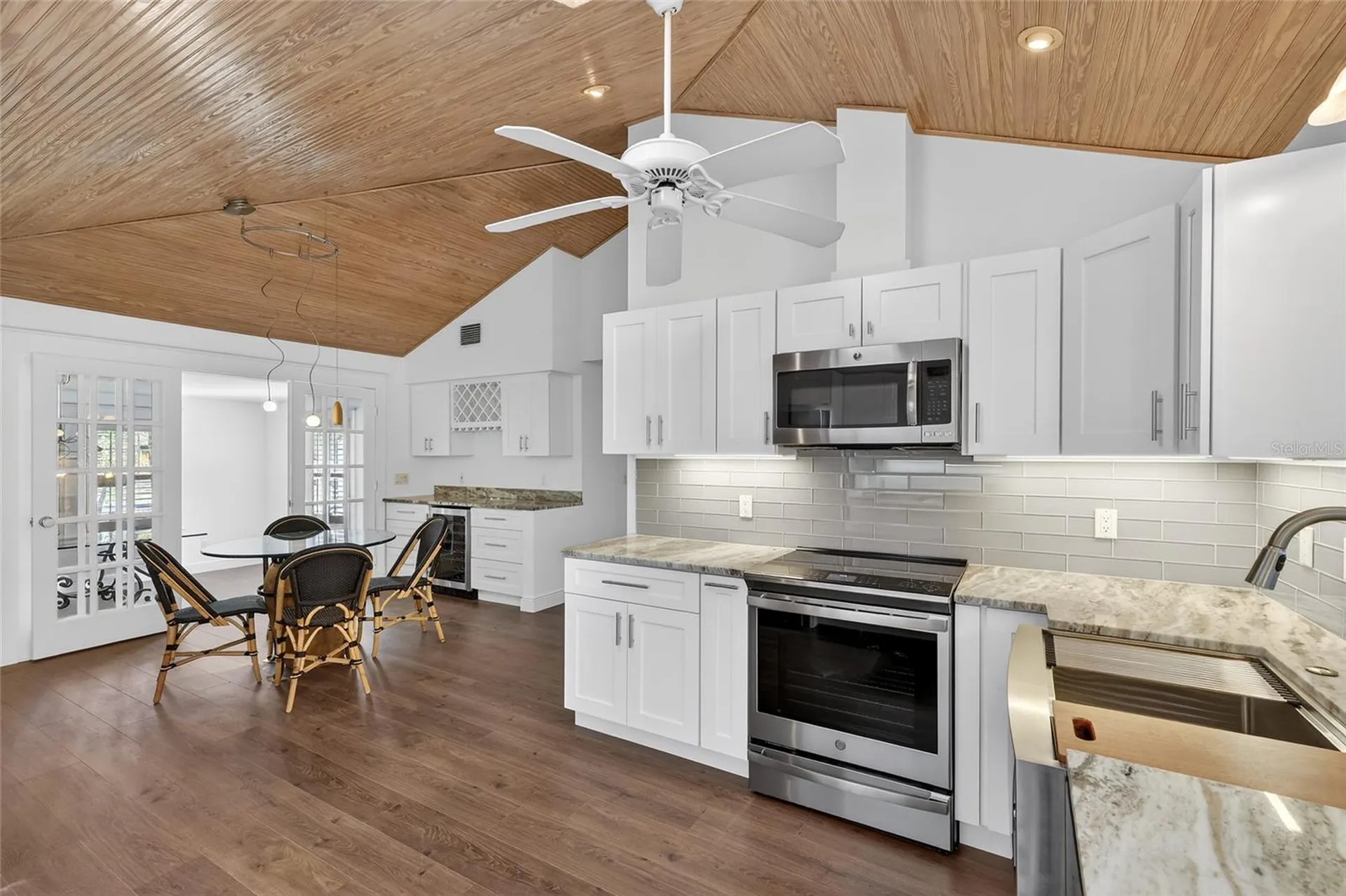 6851 Longboat Drive S Longboat Key FL 34228