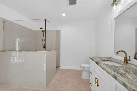 6851 Longboat Drive S Longboat Key FL 34228