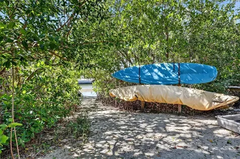 6851 Longboat Drive S Longboat Key FL 34228