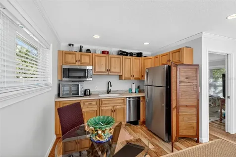 6851 Longboat Drive S Longboat Key FL 34228