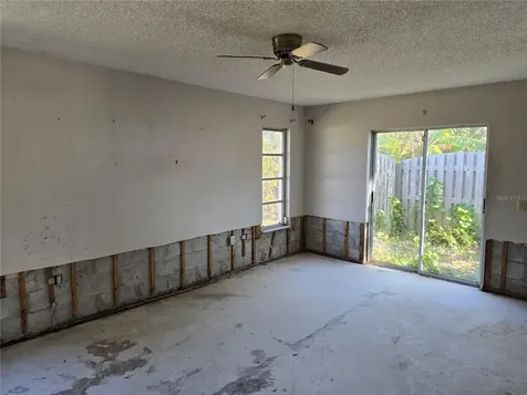 111 58th Avenue S St Petersburg FL 33705