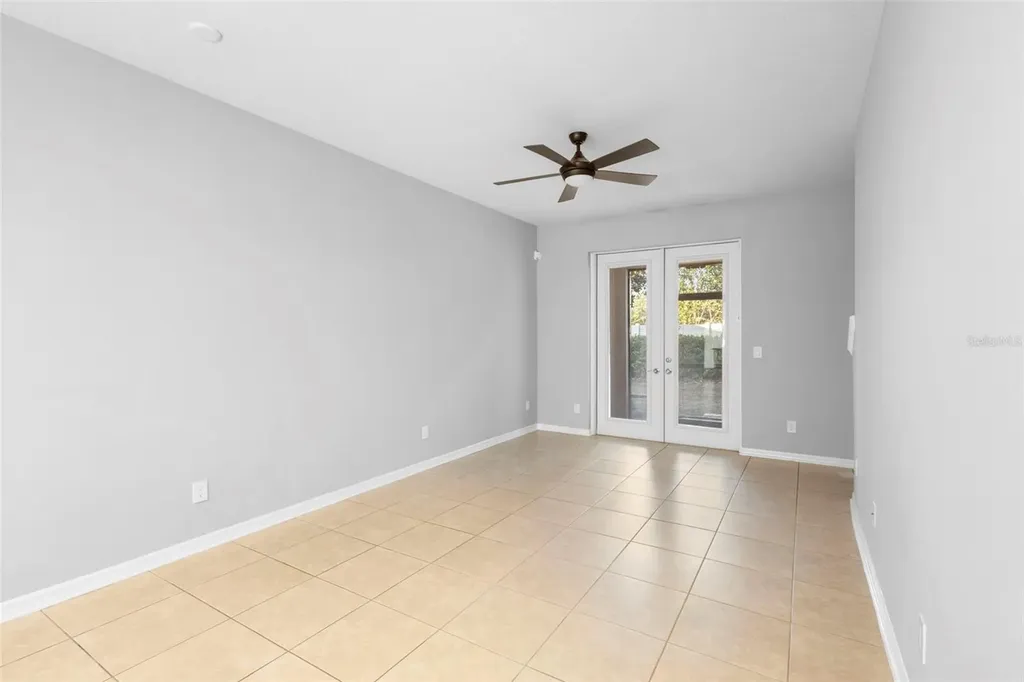 9277 Shepton Street Orlando FL 32825