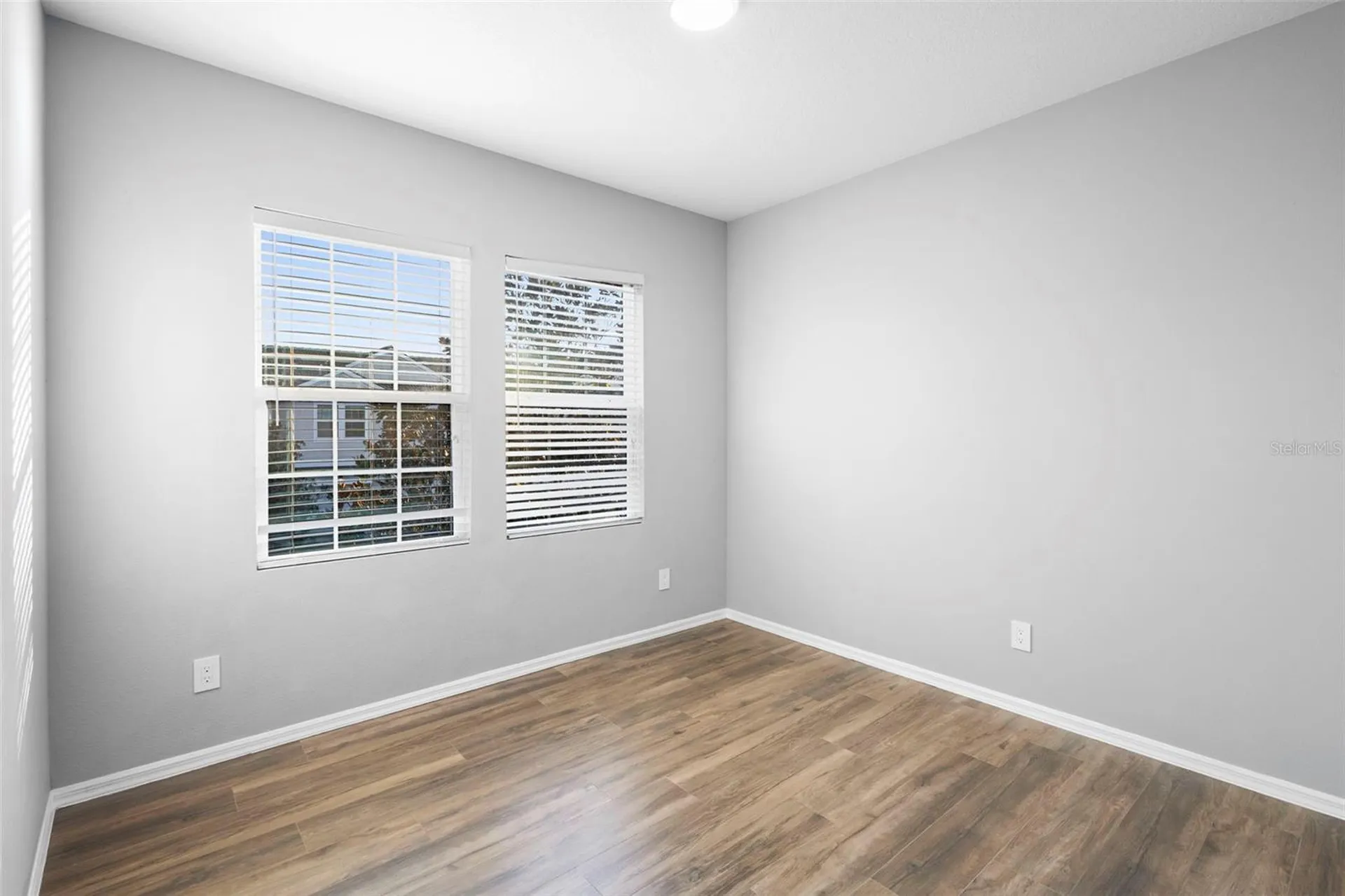 9277 Shepton Street Orlando FL 32825