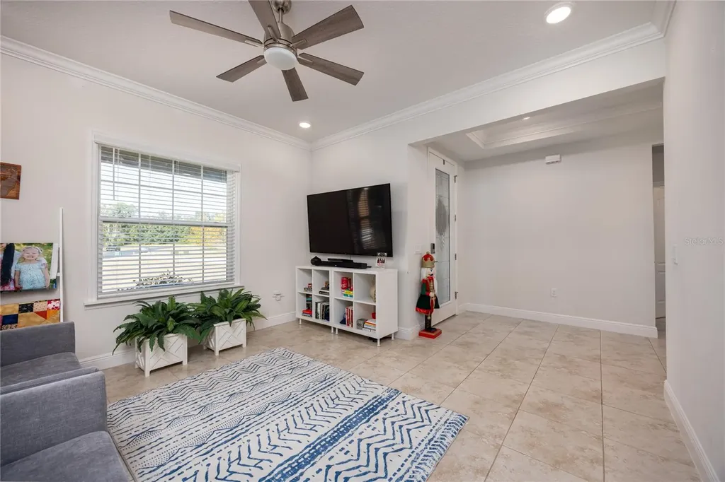 6075 SW 215th Terrace Newberry FL 32669