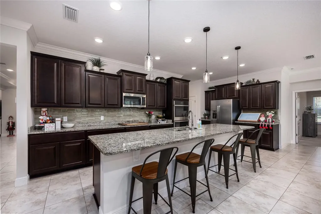 6075 SW 215th Terrace Newberry FL 32669