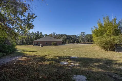 6075 SW 215th Terrace Newberry FL 32669