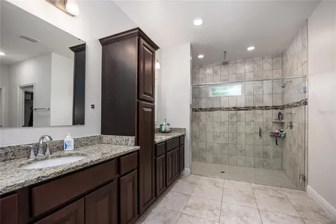 6075 SW 215th Terrace Newberry FL 32669