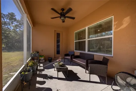 6075 SW 215th Terrace Newberry FL 32669