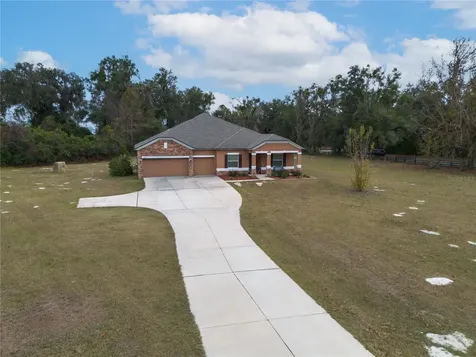 6075 SW 215th Terrace Newberry FL 32669