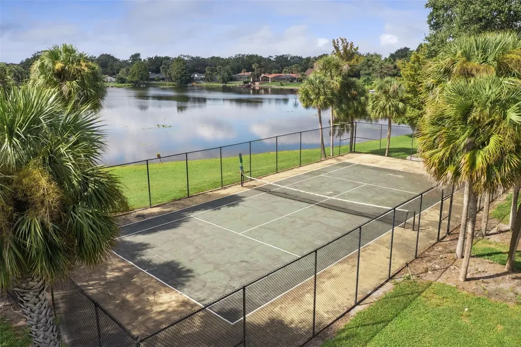 914 Lake Destiny Road Altamonte Springs FL 32714