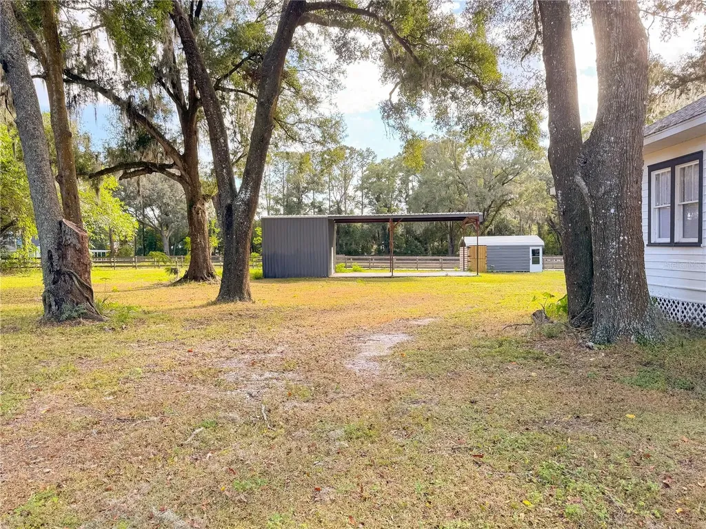 2520 NE 70th Street Ocala FL 34479