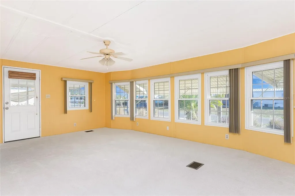 1240 Seagull Drive Englewood FL 34224