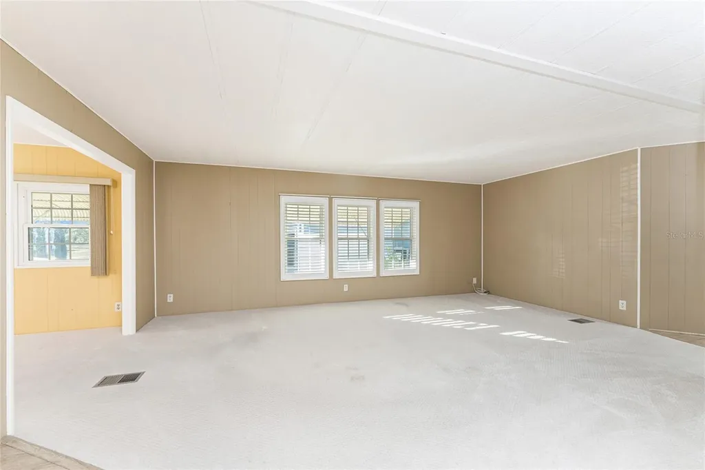 1240 Seagull Drive Englewood FL 34224
