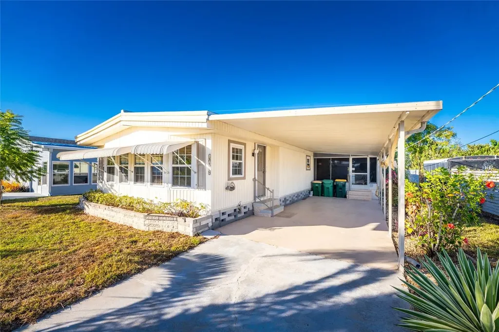 1240 Seagull Drive Englewood FL 34224