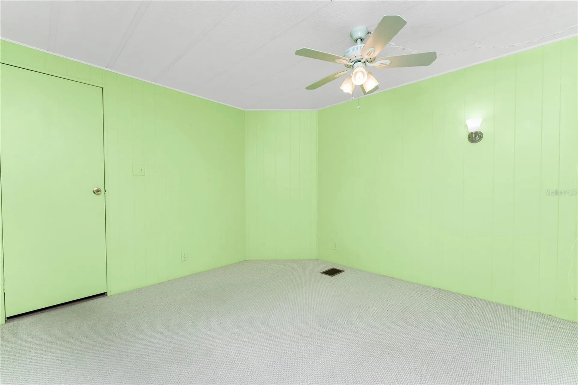 1240 Seagull Drive Englewood FL 34224