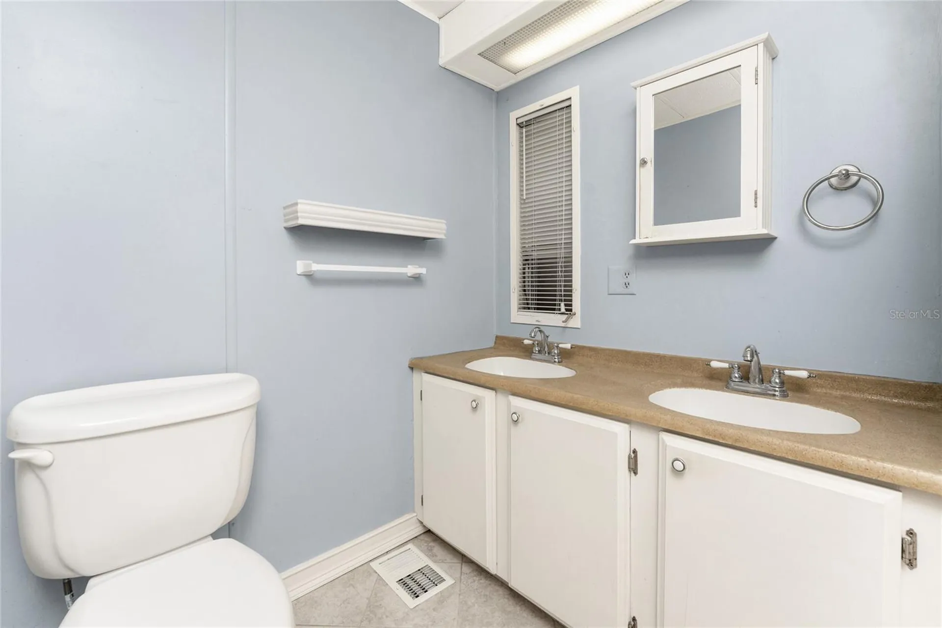 1240 Seagull Drive Englewood FL 34224