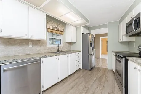 1240 Seagull Drive Englewood FL 34224