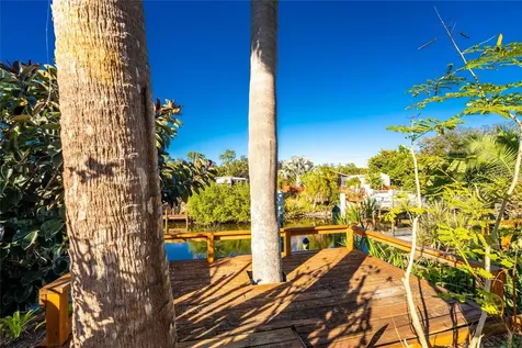 1240 Seagull Drive Englewood FL 34224