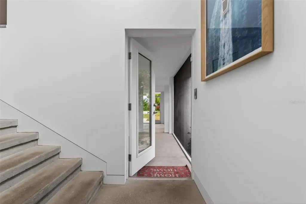 1617 Palmetto Lane Sarasota FL 34236